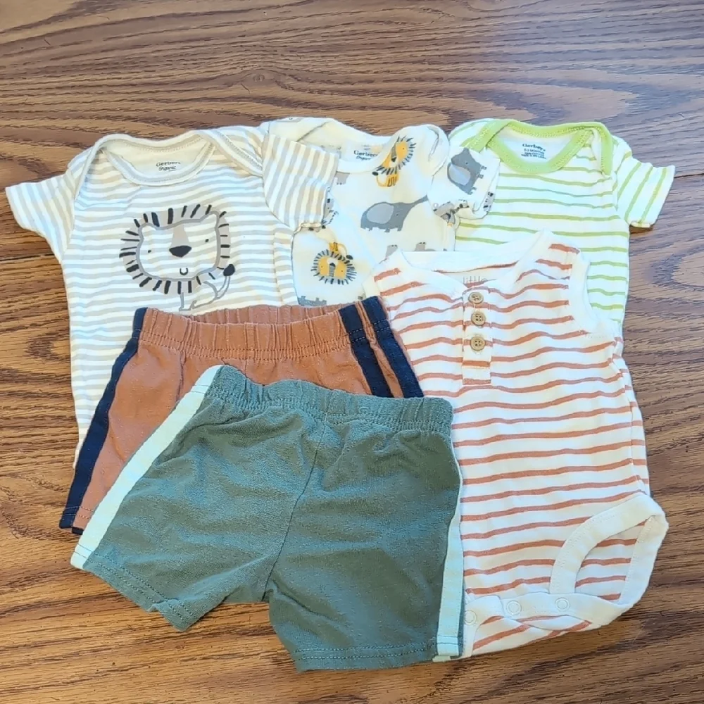 Baby Boy's Mixed Brand 6-Piece Clothing Bundle Summer / Warm Weather Size 0-3 M